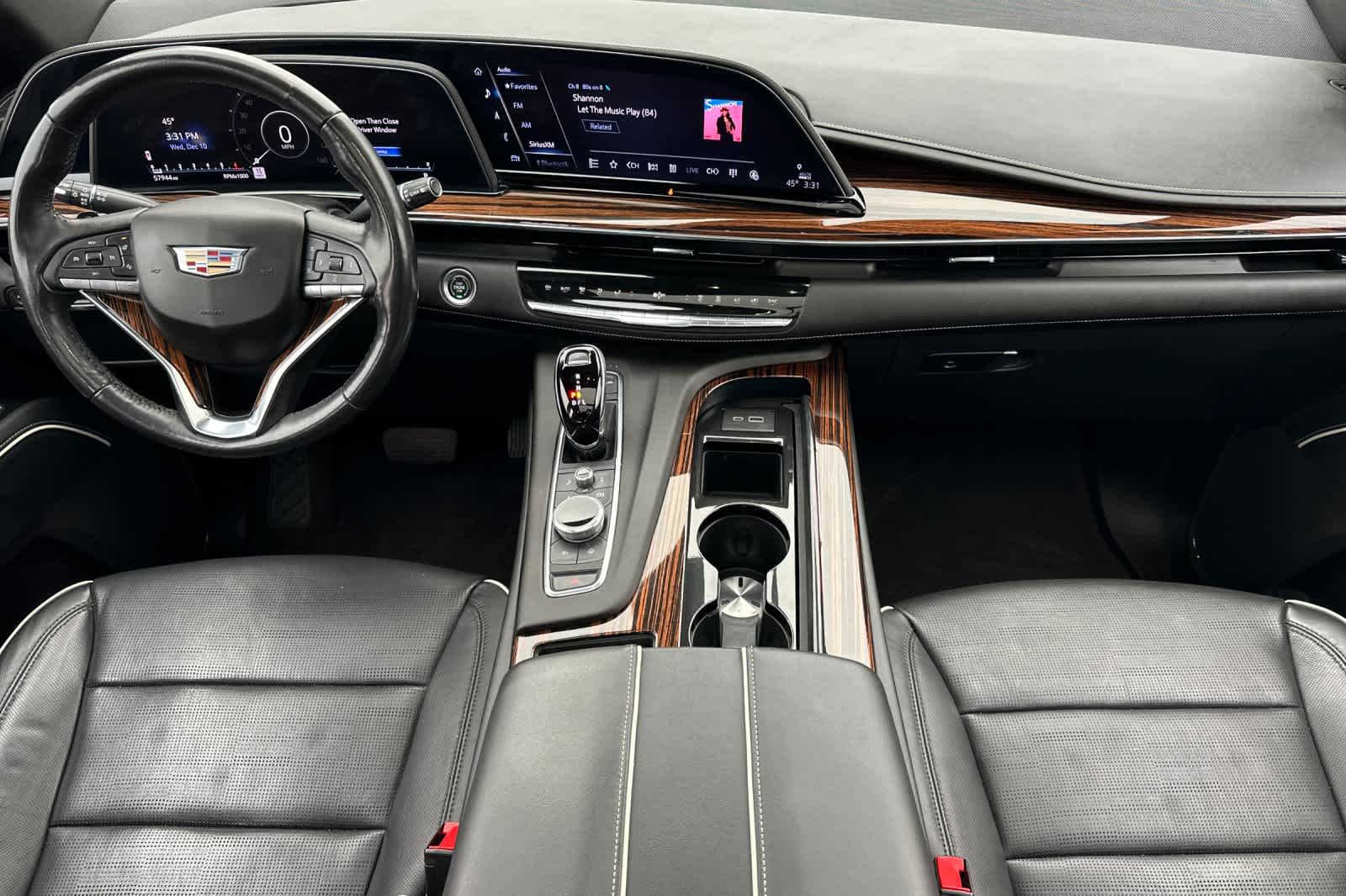 Thumbnail: 2022 Cadillac Escalade - 3