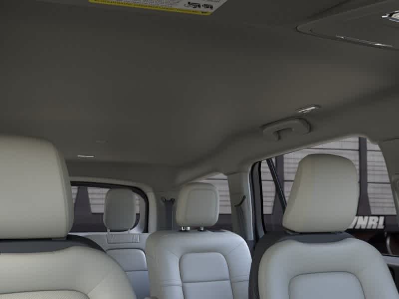 Thumbnail: 2026 Lincoln Aviator - 21