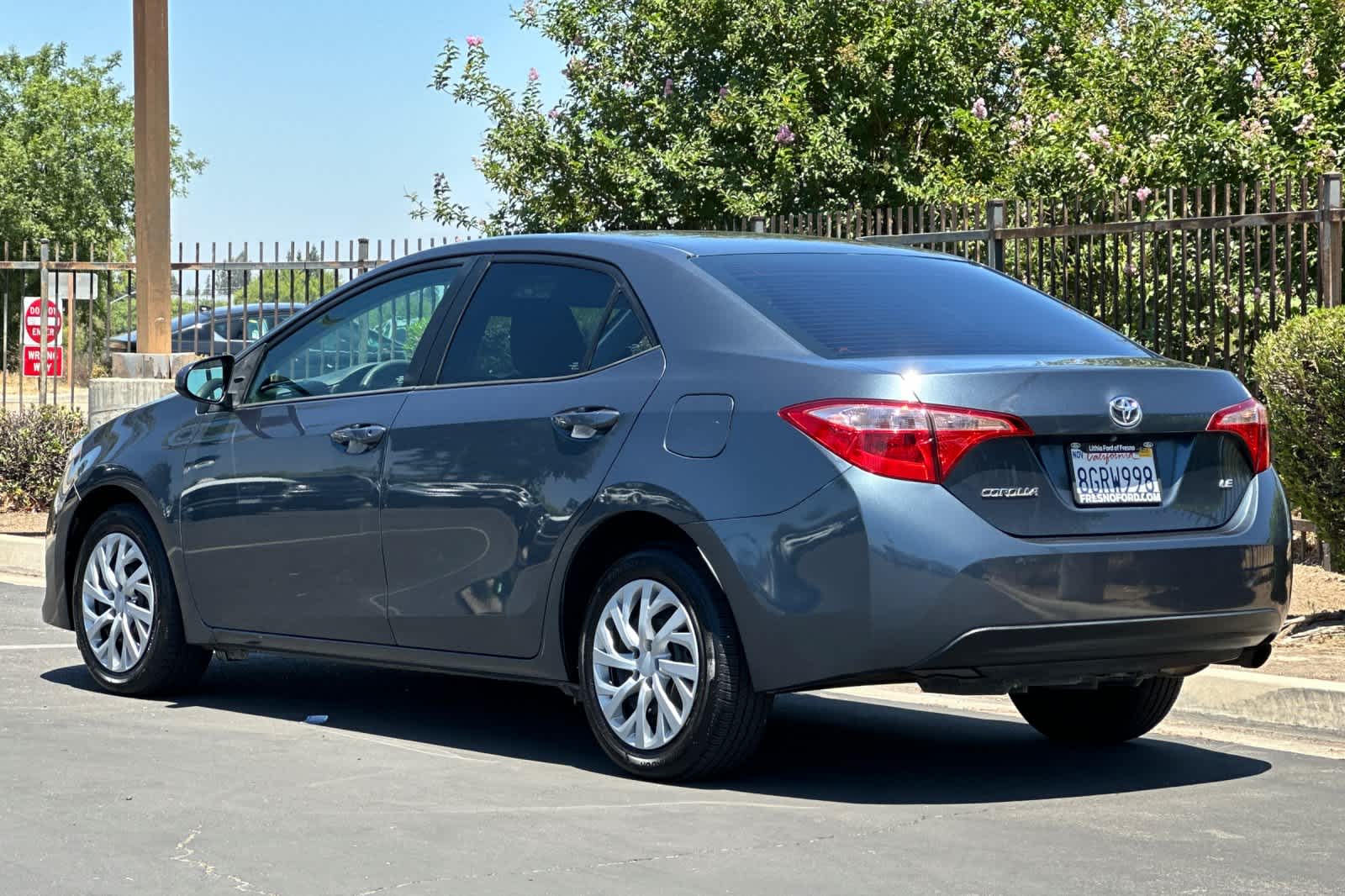 Thumbnail: 2017 Toyota Corolla - 6