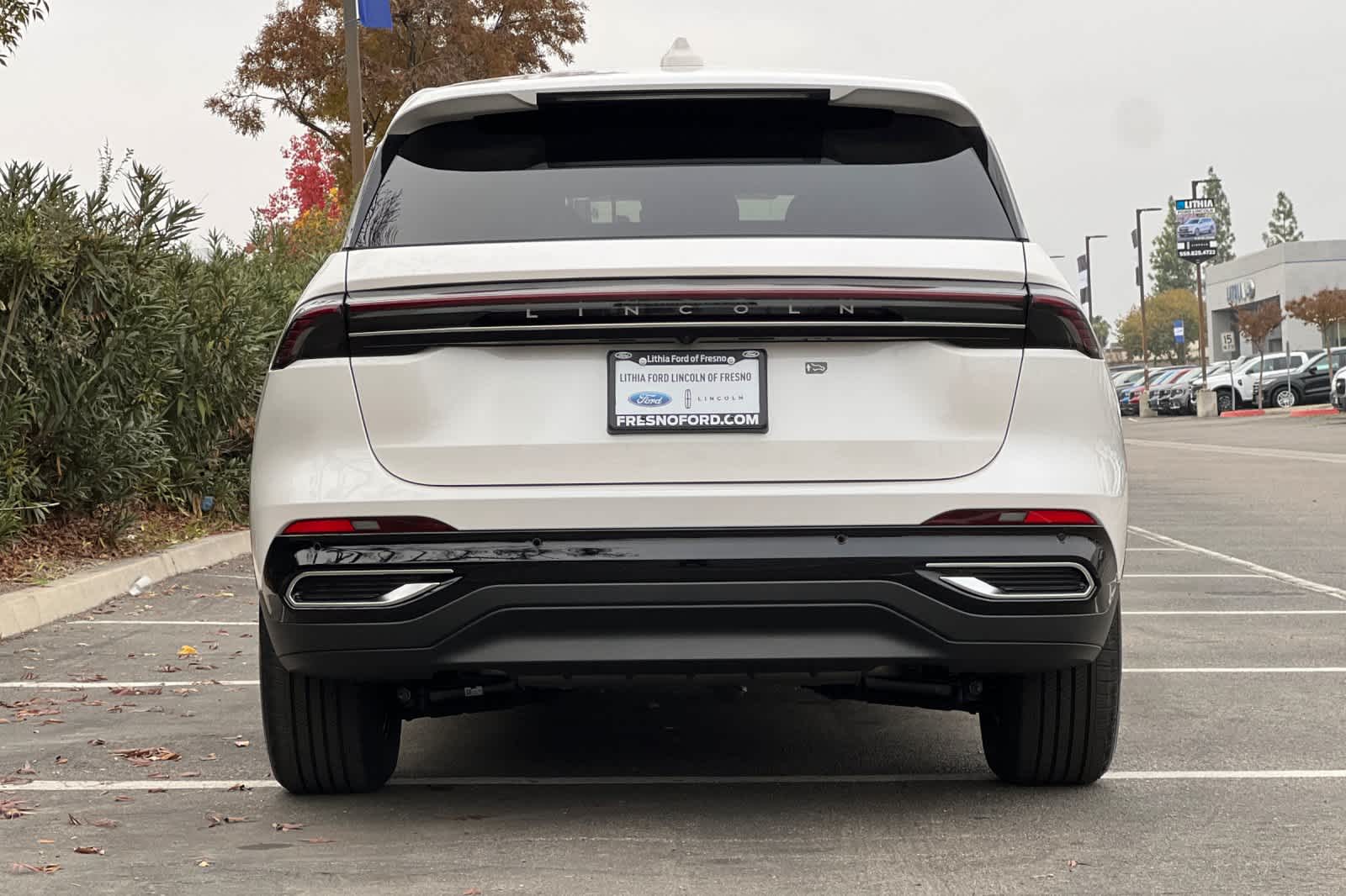 Thumbnail: 2026 Lincoln Nautilus - 7