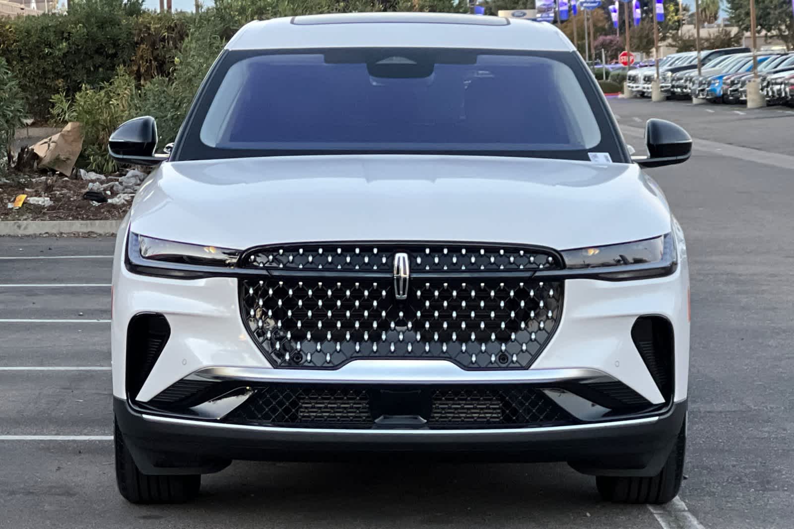 Thumbnail: 2026 Lincoln Nautilus - 11