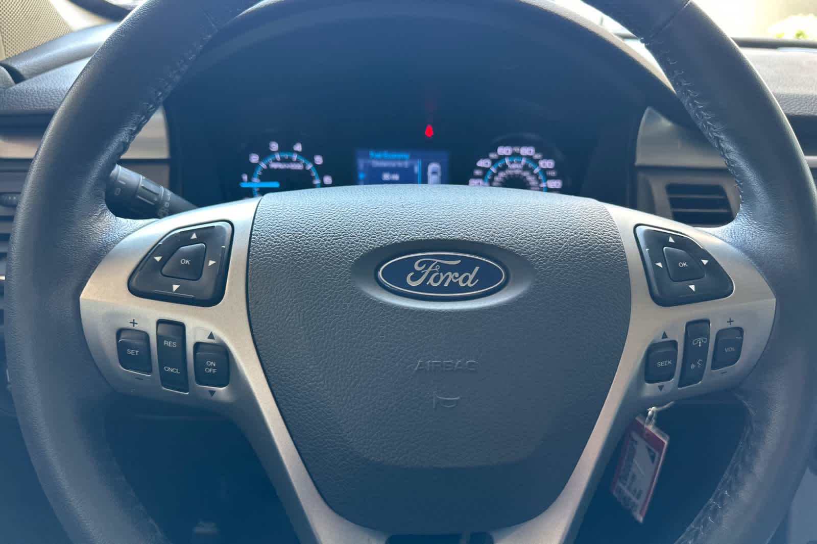2014 Ford Flex SE 21