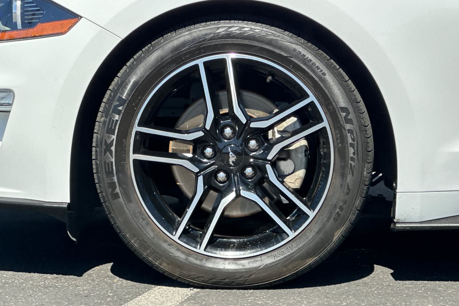 Thumbnail: 2018 Ford Mustang - 25