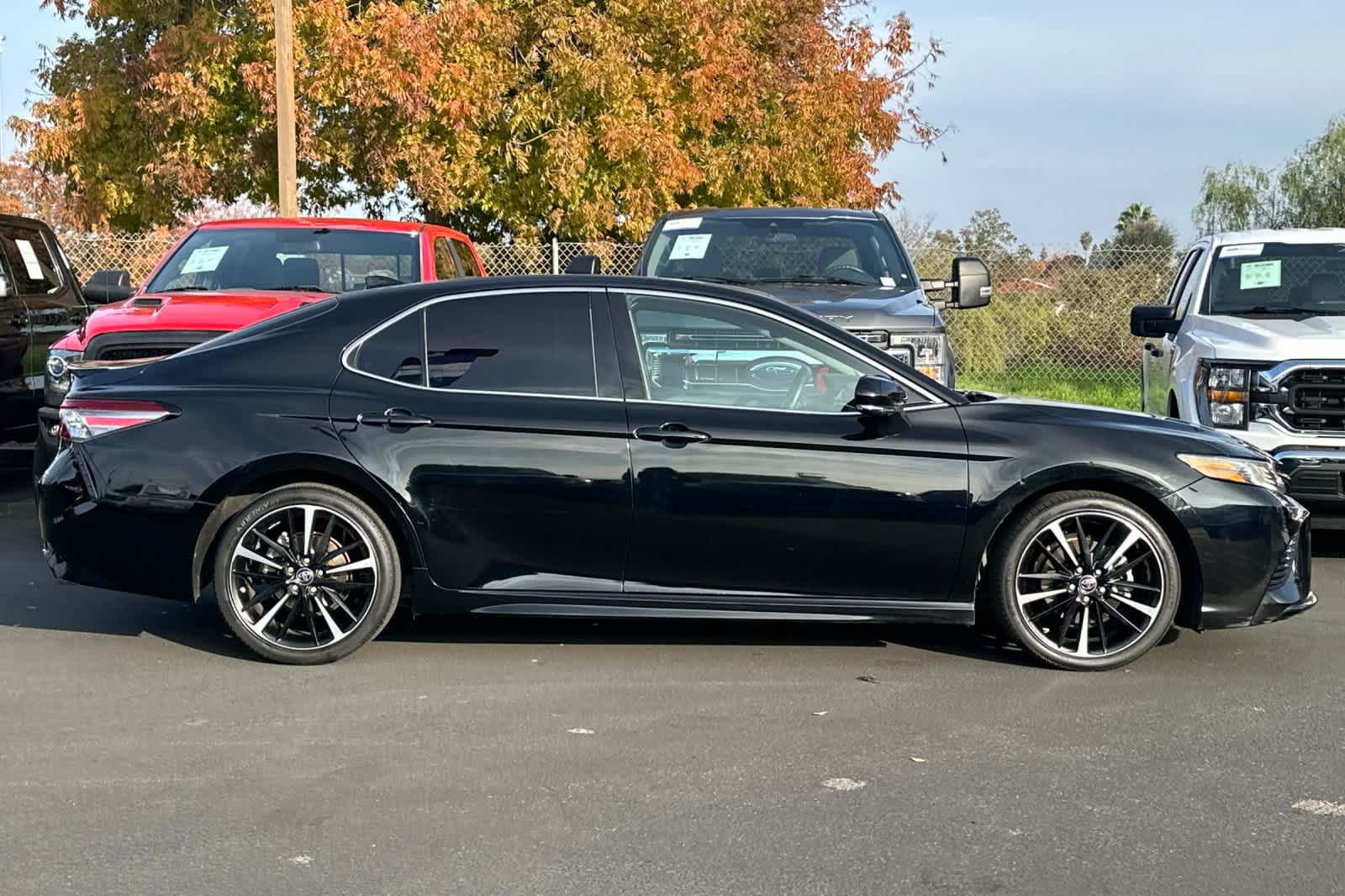 Thumbnail: 2018 Toyota Camry - 8