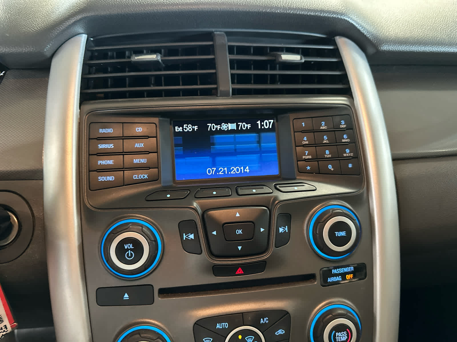 Thumbnail: 2013 Ford Edge - 12