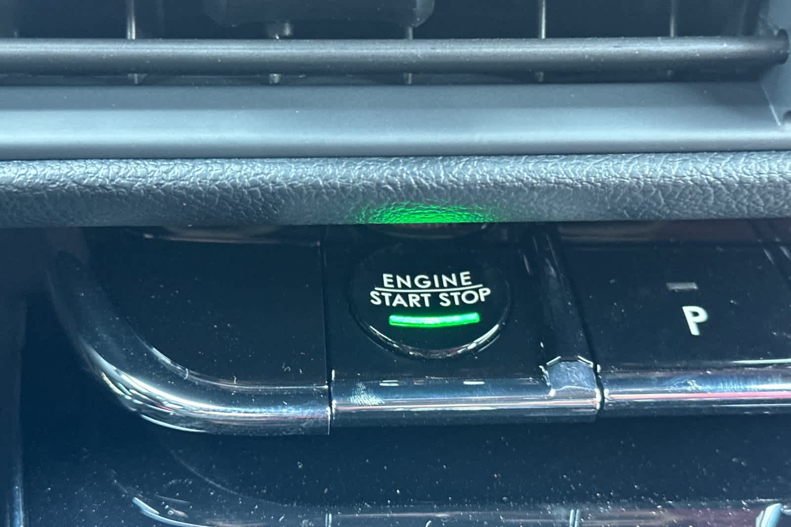 Thumbnail: 2025 Lincoln Corsair - 23