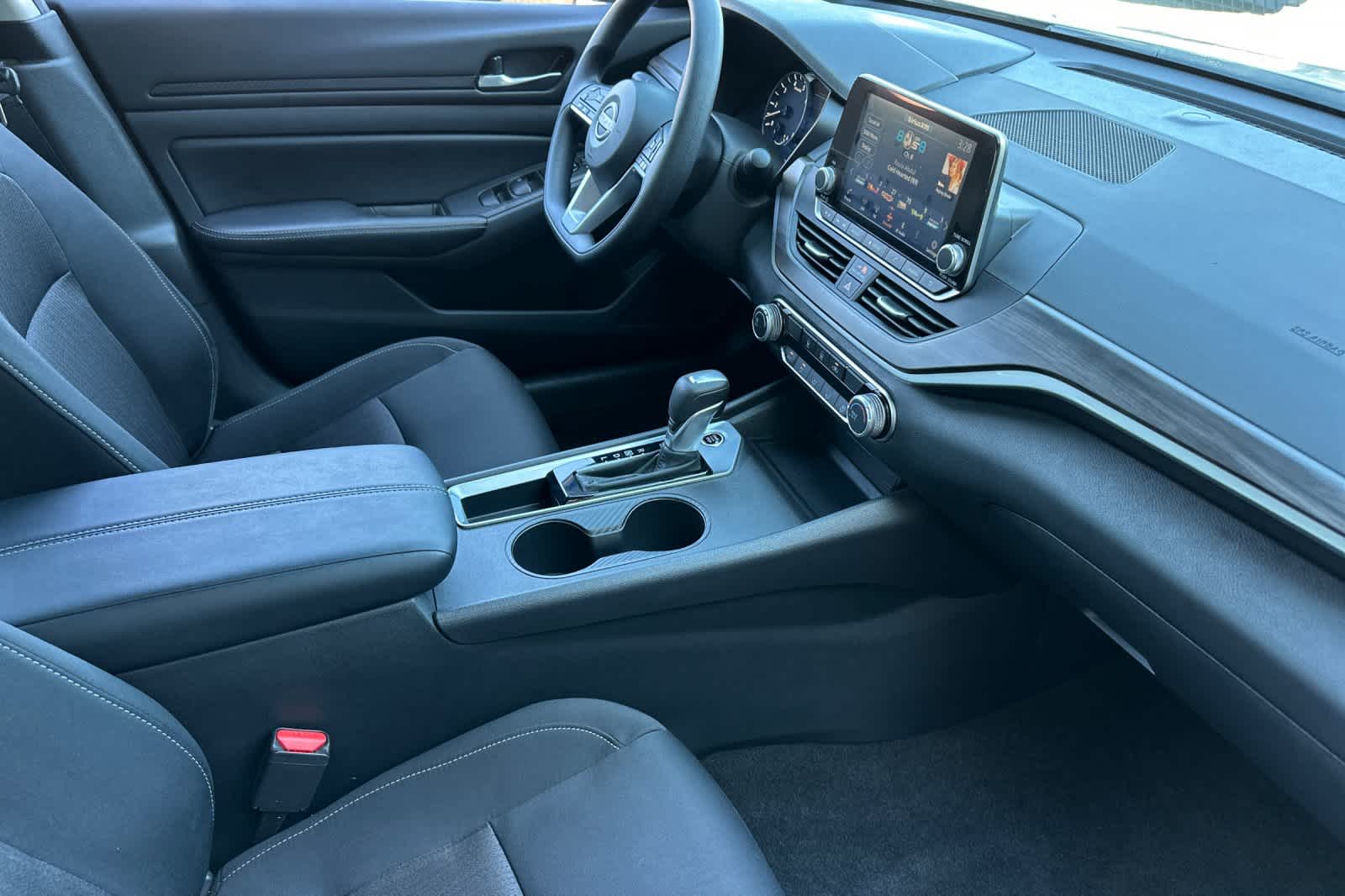 2025 Nissan Altima SV 15