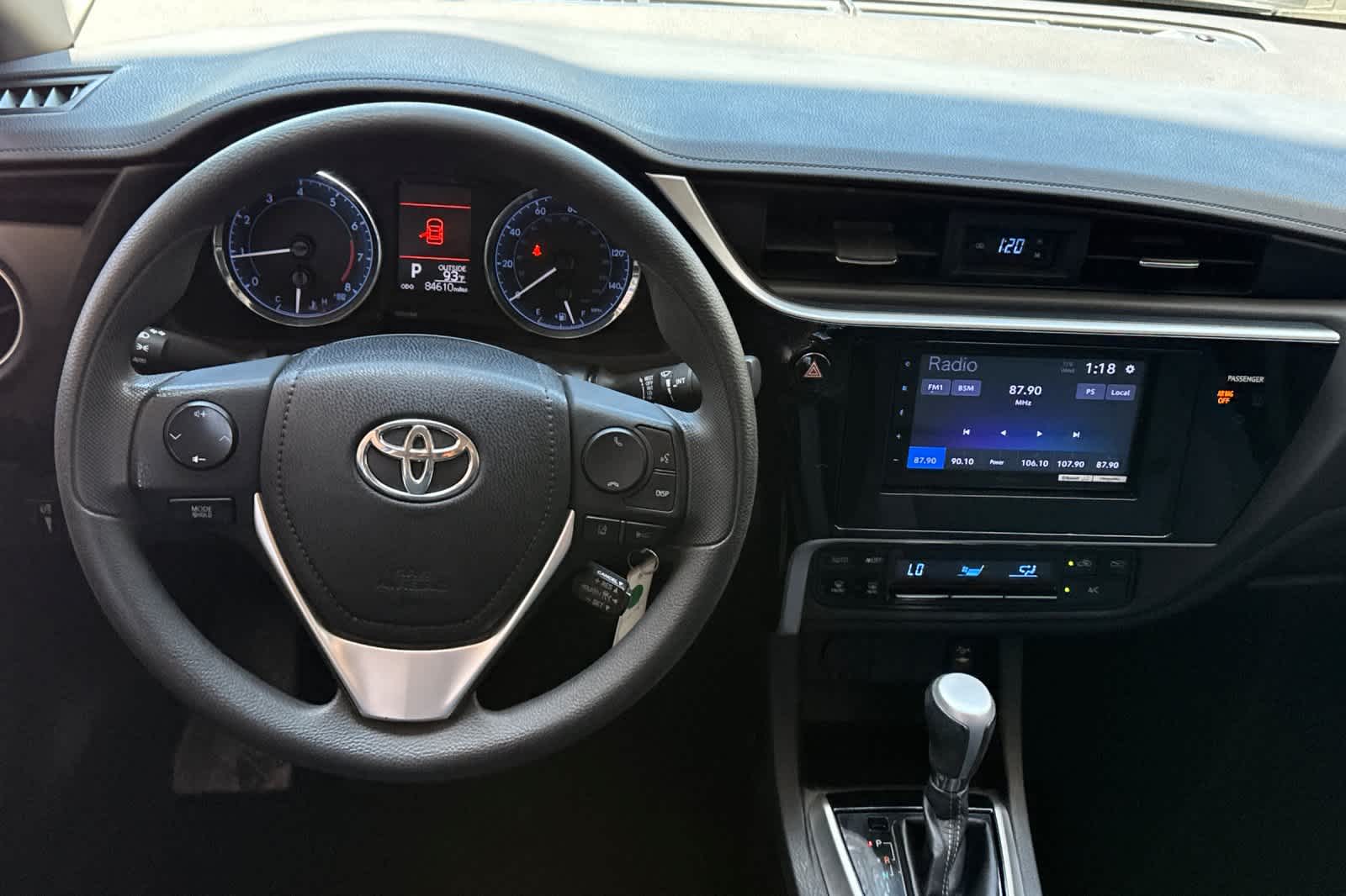 Thumbnail: 2017 Toyota Corolla - 14