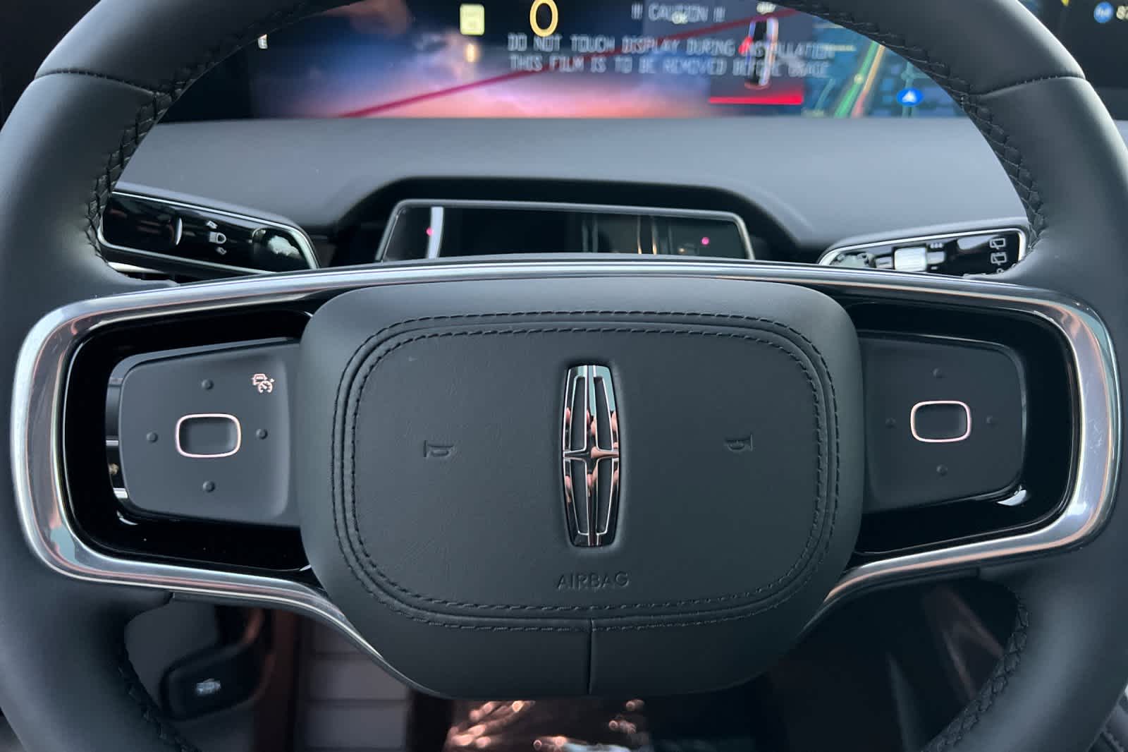 Thumbnail: 2026 Lincoln Nautilus - 25