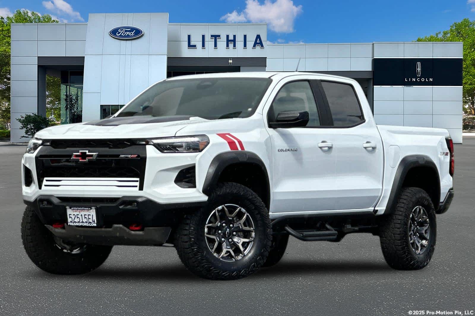 2024 Chevrolet Colorado 4WD ZR2 Crew Cab Short Box's photo