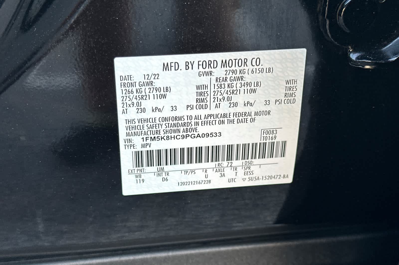 Thumbnail: 2023 Ford Explorer - 32