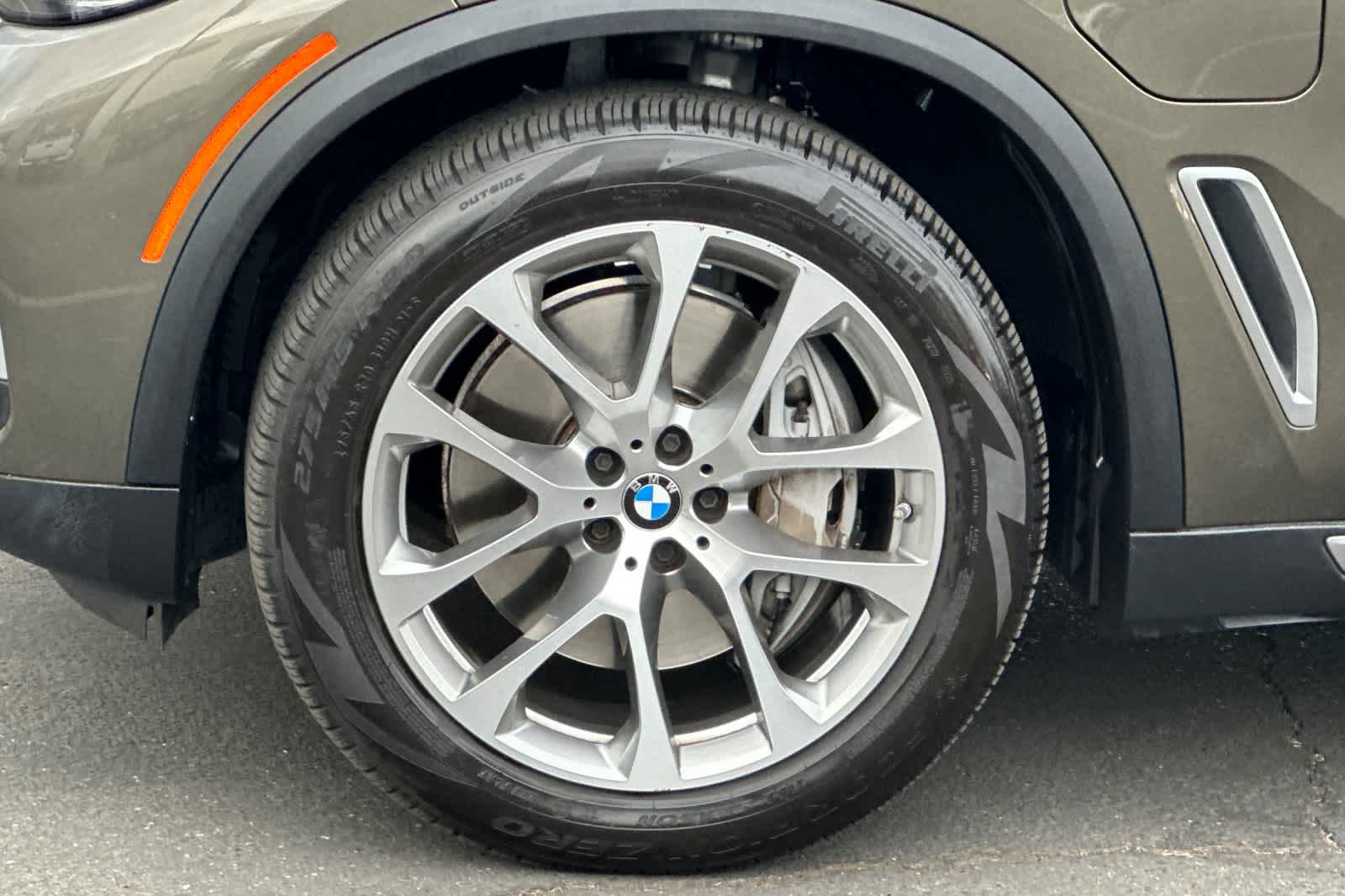 Thumbnail: 2021 BMW X5 - 27