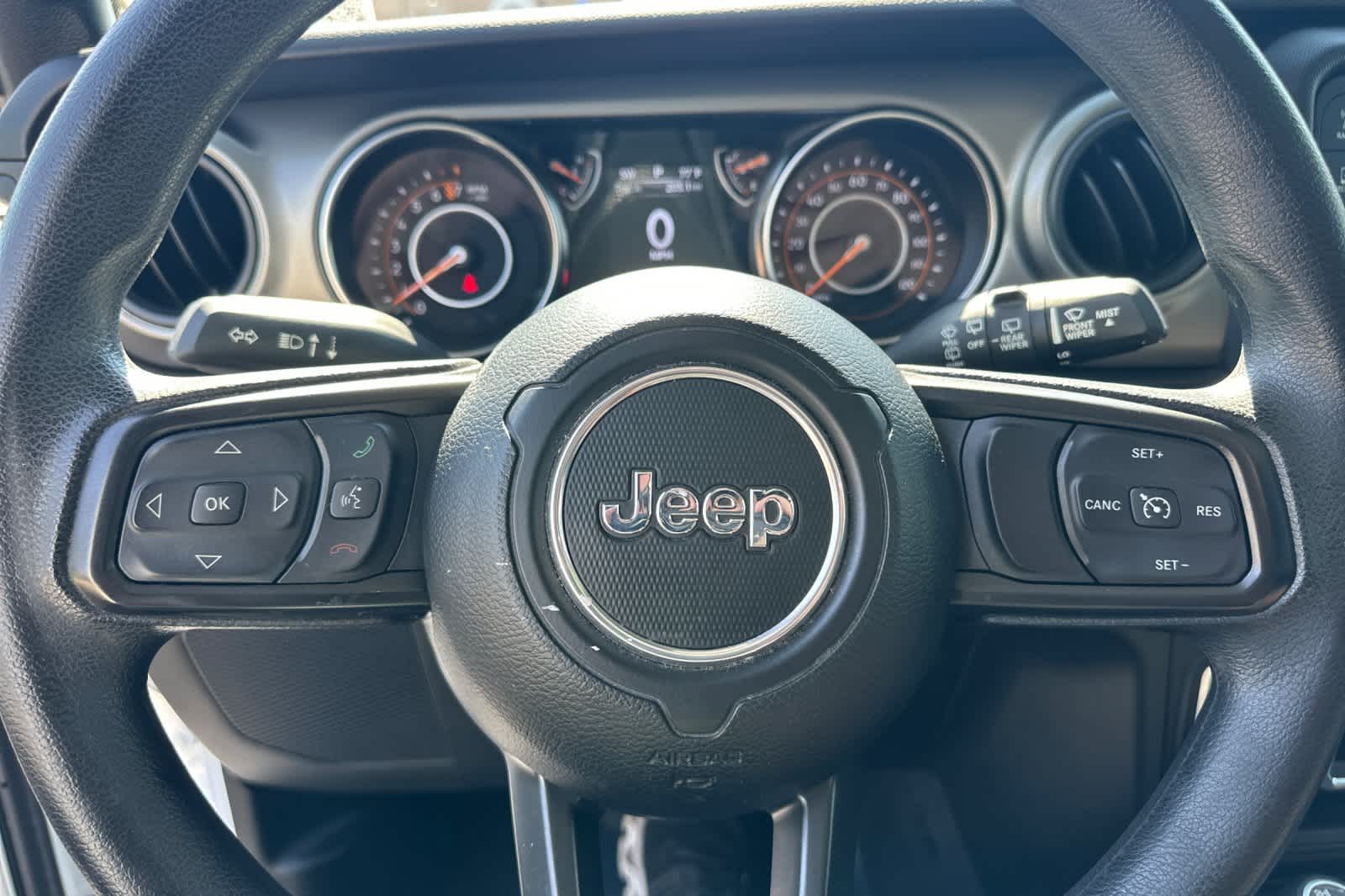 Thumbnail: 2021 Jeep Wrangler - 23