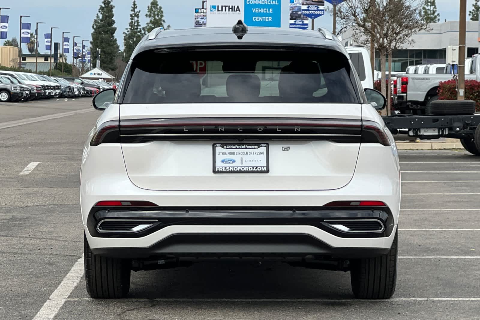 Thumbnail: 2026 Lincoln Nautilus - 7