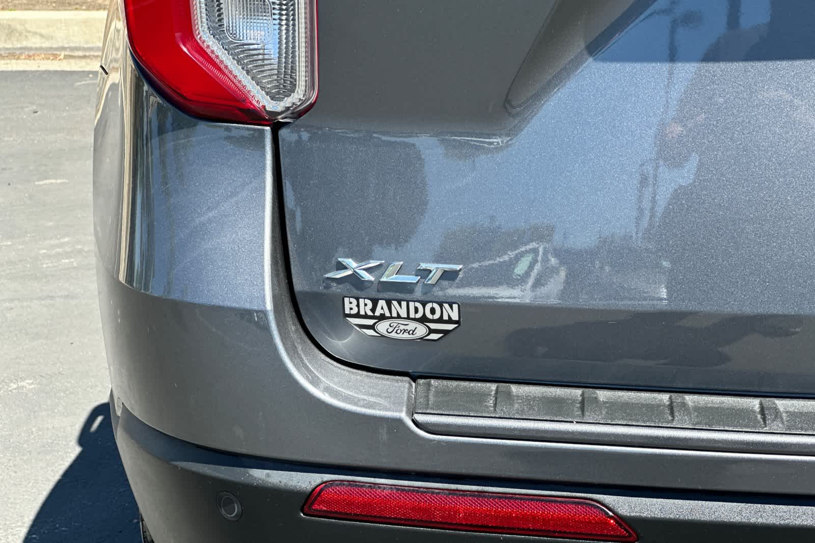 Thumbnail: 2022 Ford Explorer - 29