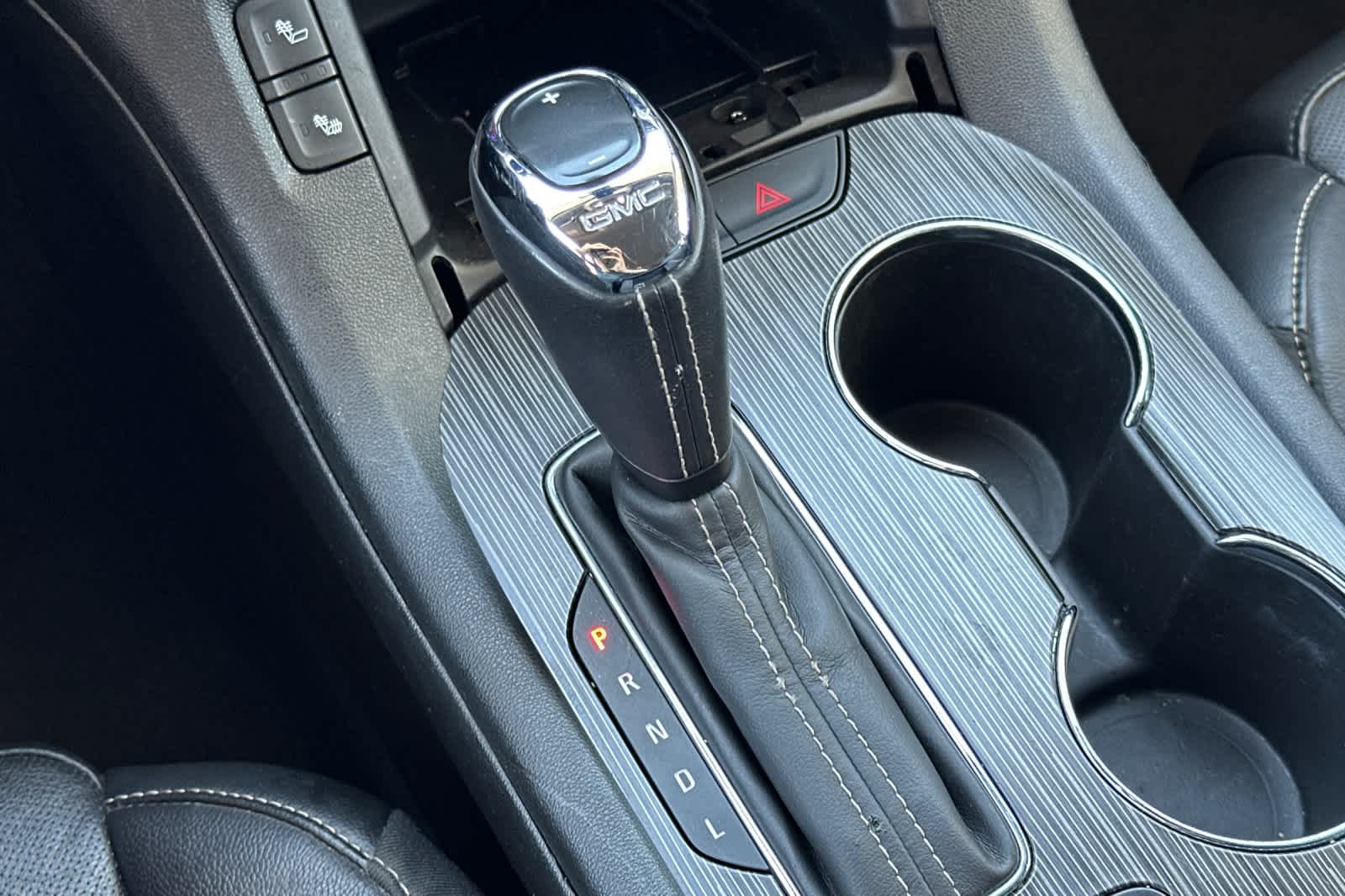 Thumbnail: 2019 GMC Acadia - 23