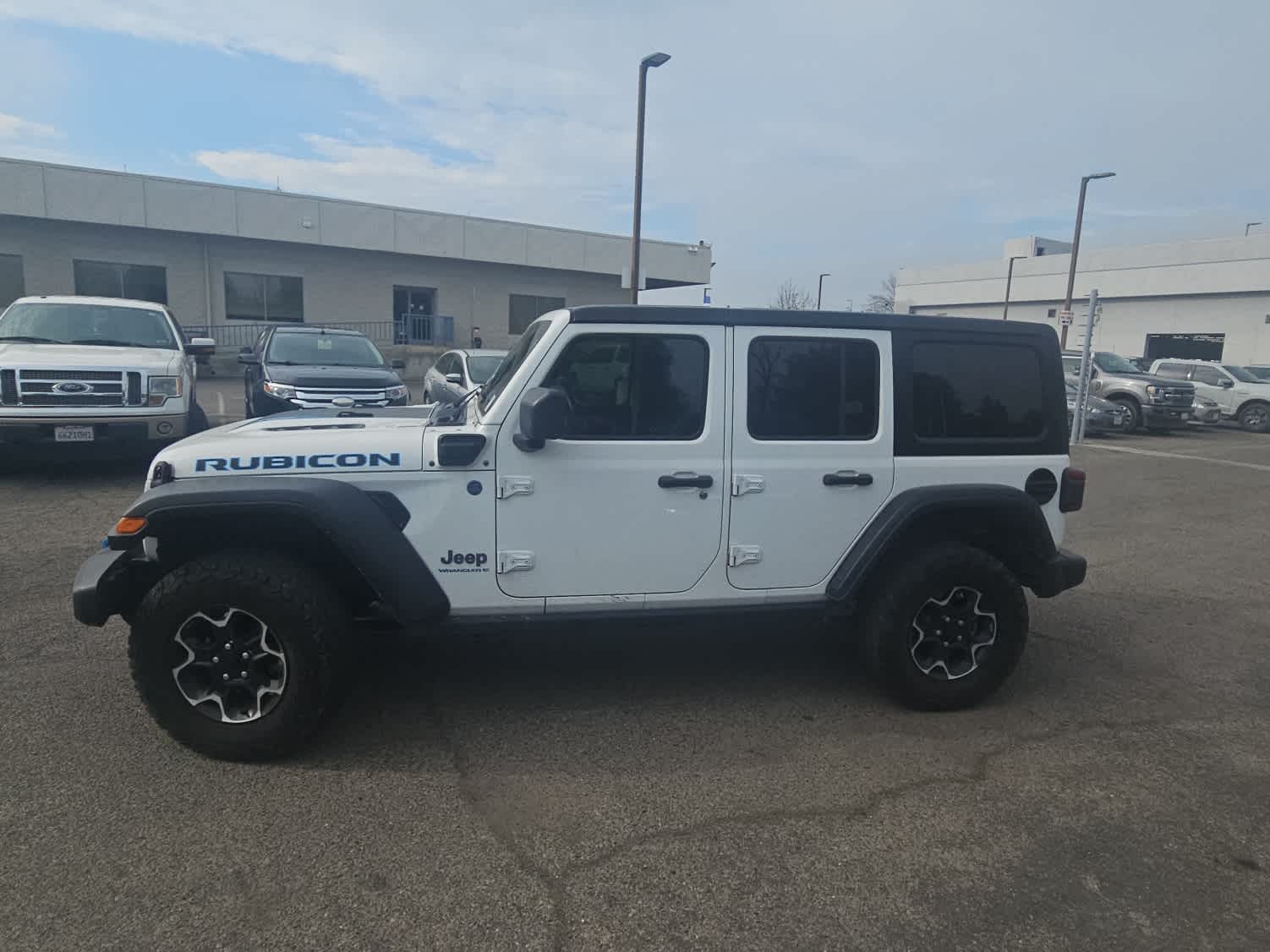 Thumbnail: 2023 Jeep Wrangler - 5