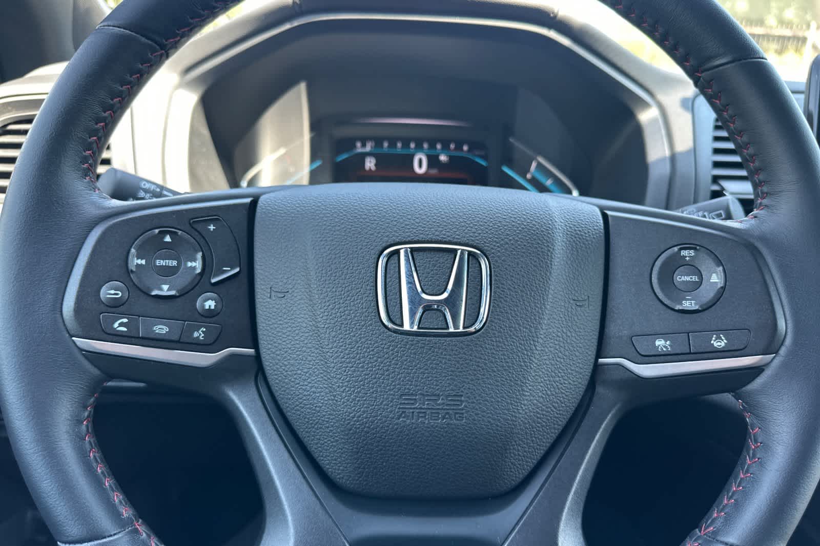 Thumbnail: 2023 Honda Odyssey - 25