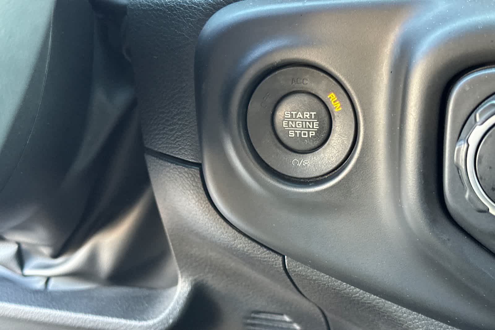 Thumbnail: 2023 Jeep Wrangler - 23