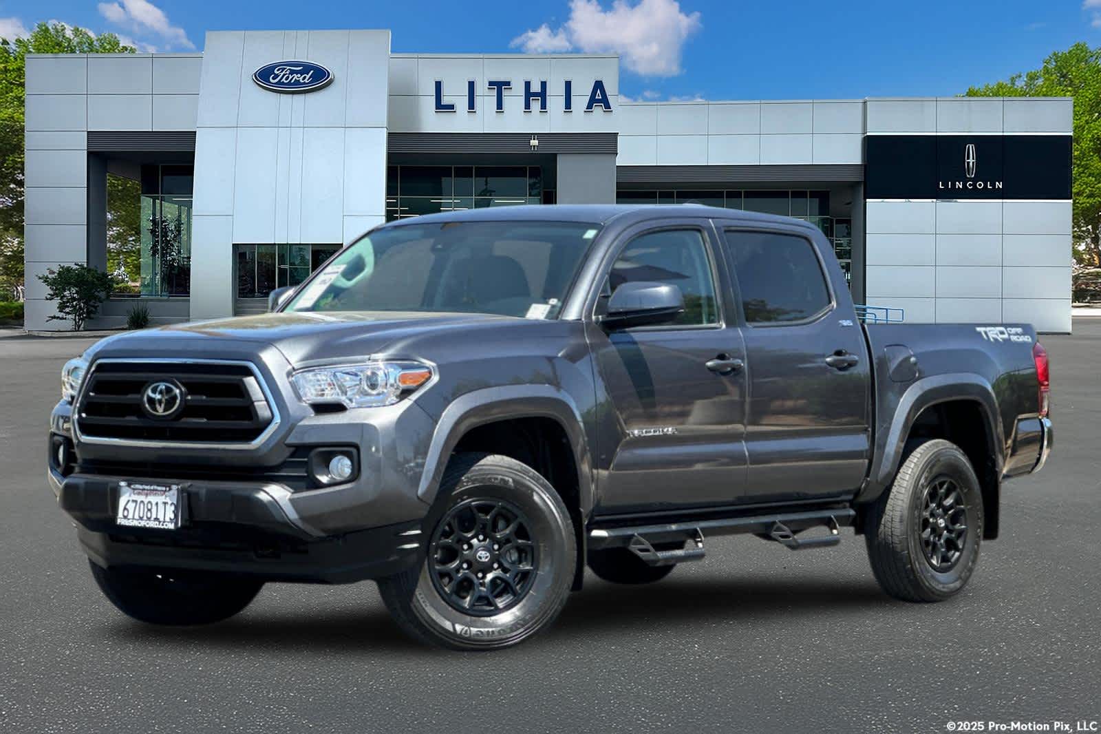 Thumbnail: 2020 Toyota Tacoma - 1