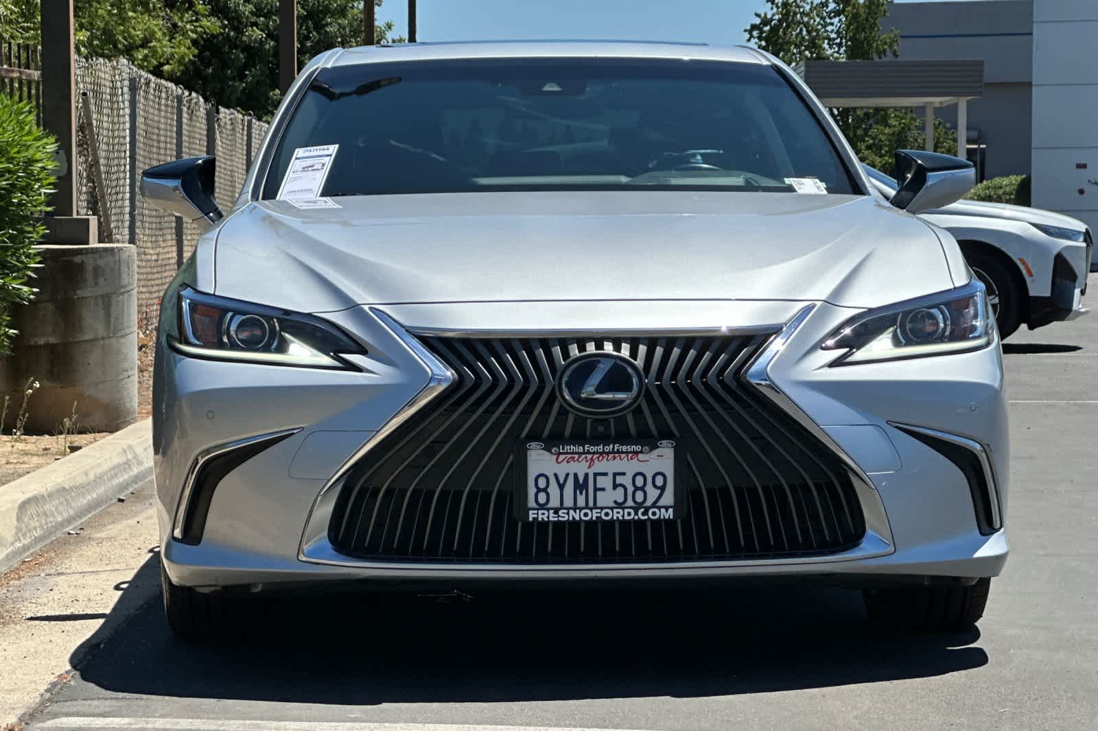 Thumbnail: 2019 Lexus ES - 11