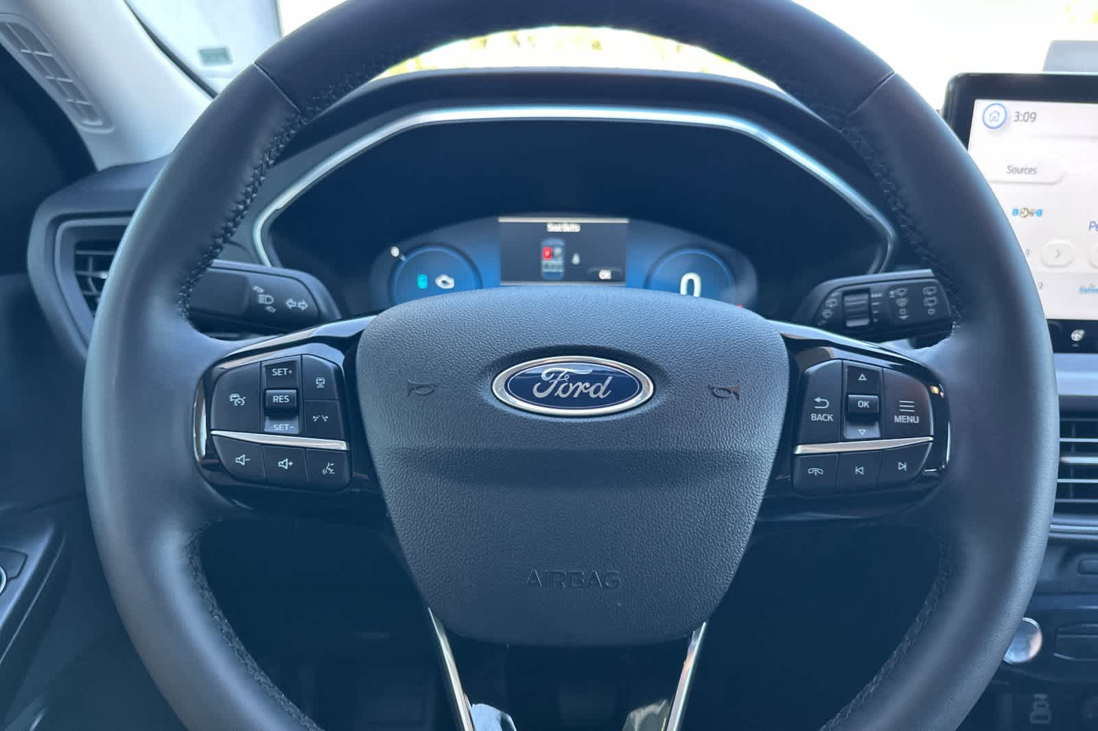 Thumbnail: 2024 Ford Escape - 24