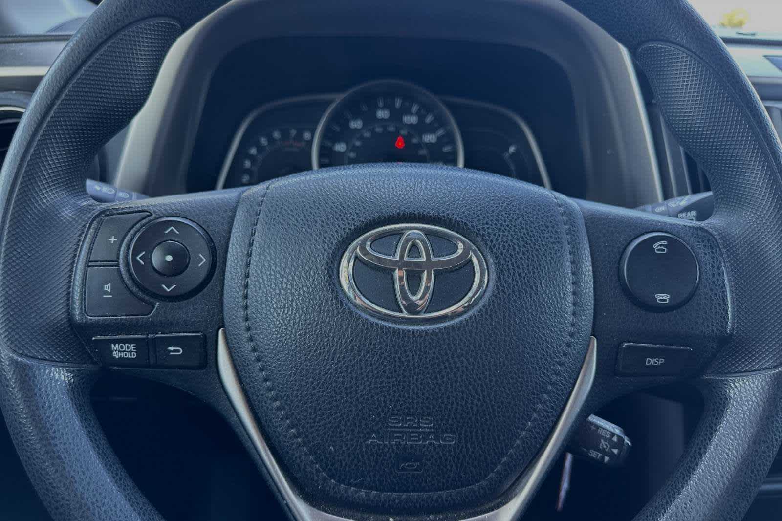 2013 Toyota RAV4 XLE 22