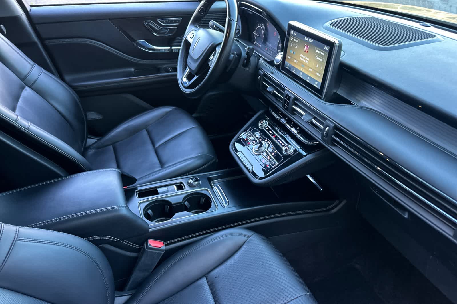 2022 Lincoln Corsair Standard 15