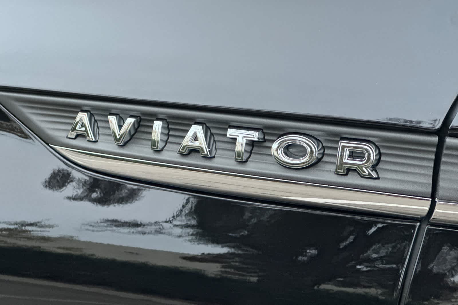 Thumbnail: 2026 Lincoln Aviator - 29