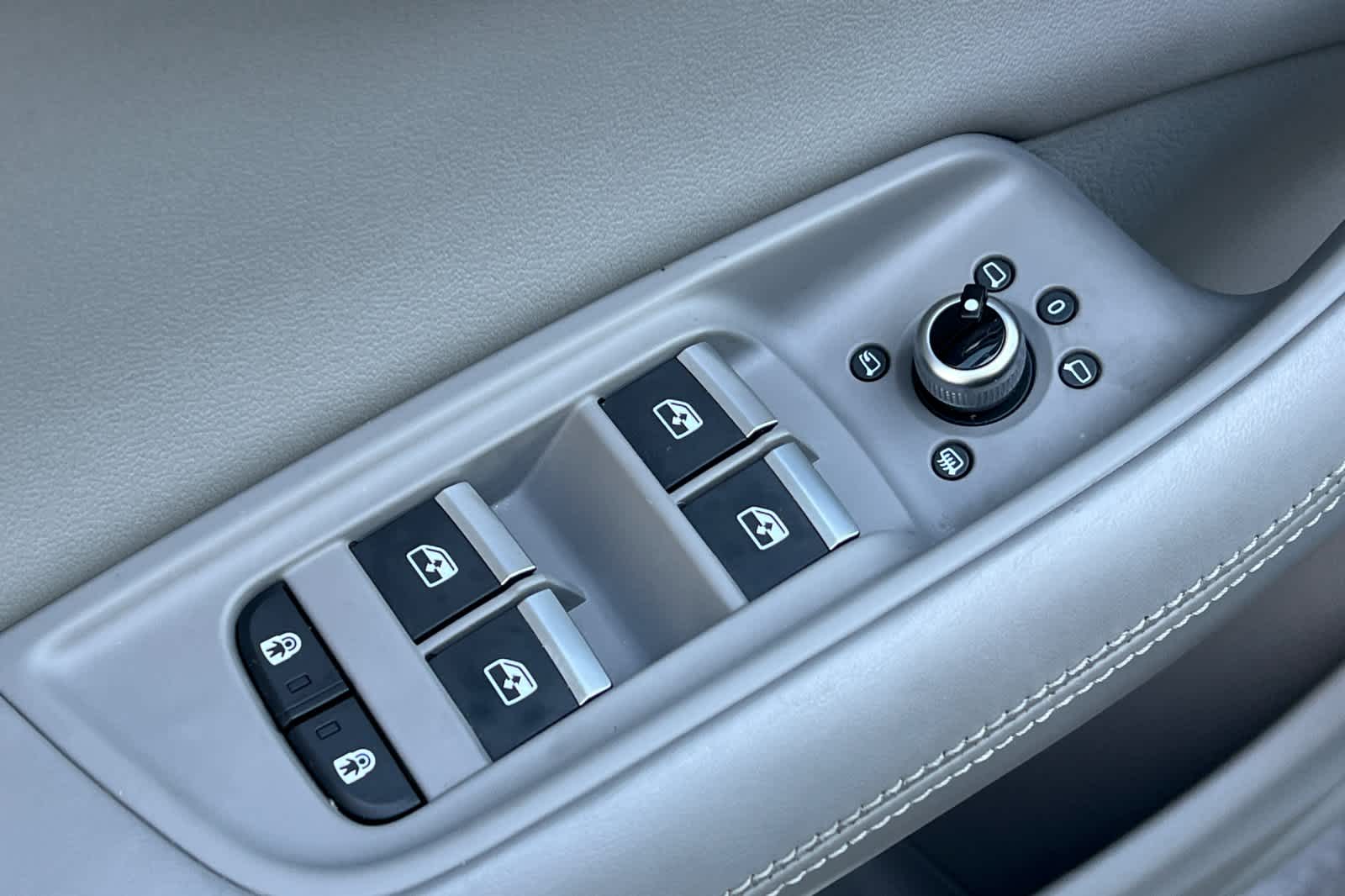 Thumbnail: 2021 Audi Q7 - 13