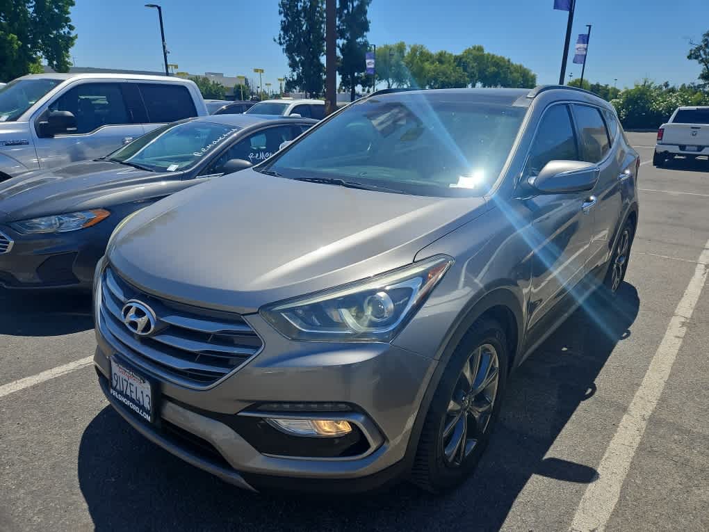 2017 Hyundai Santa Fe Sport 2.0T's photo