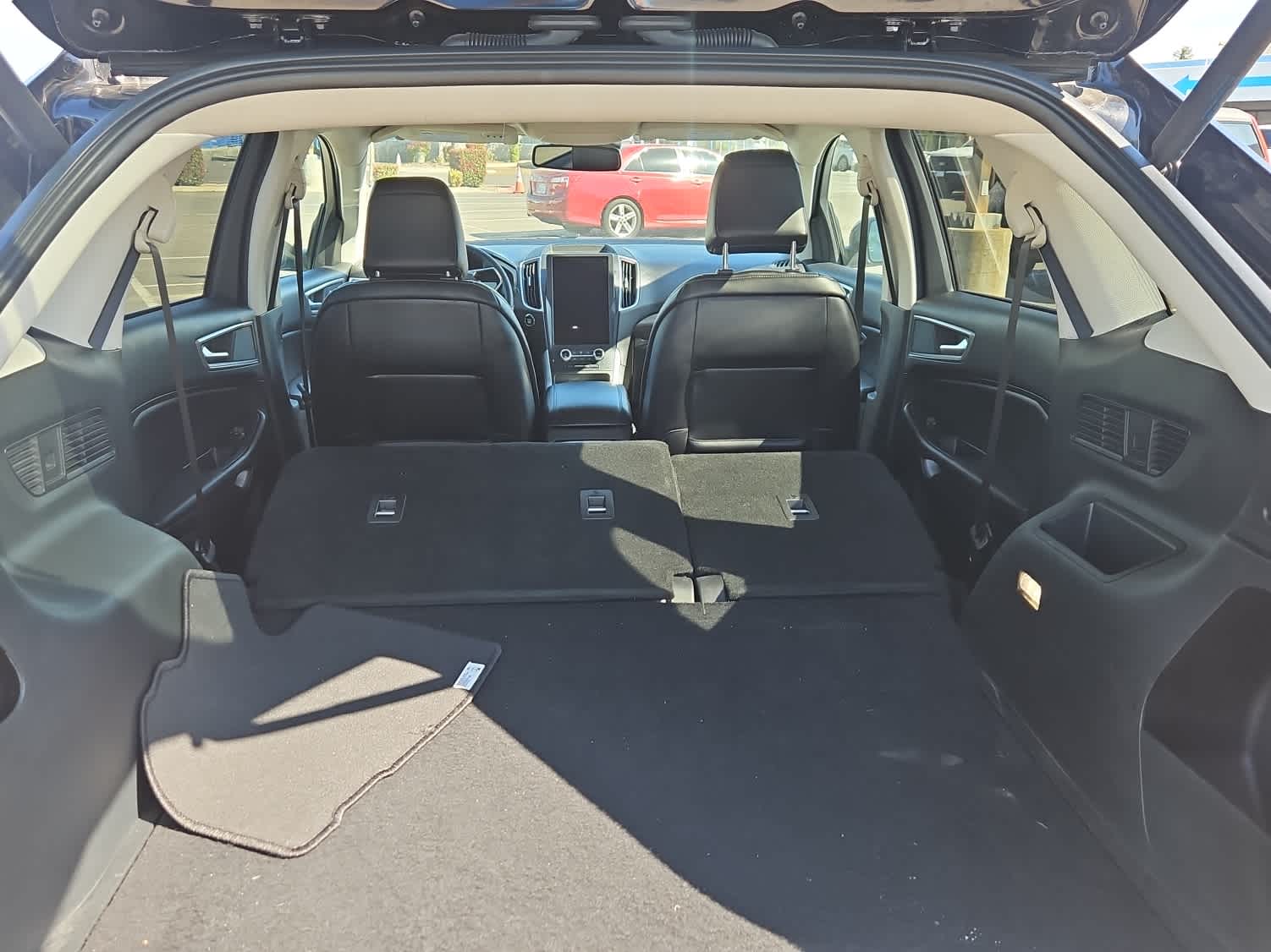 Thumbnail: 2024 Ford Edge - 9