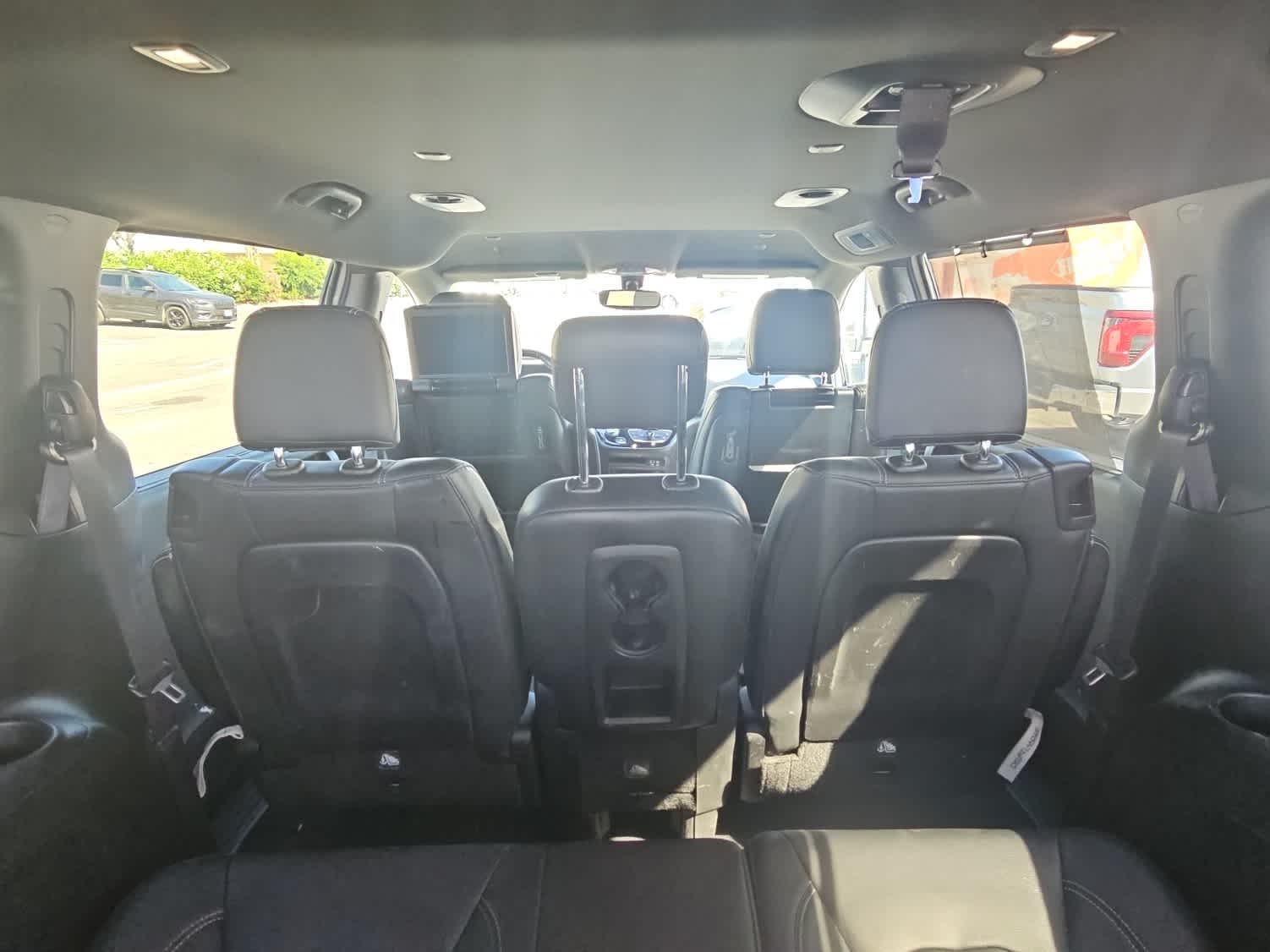 Thumbnail: 2020 Chrysler Pacifica - 10