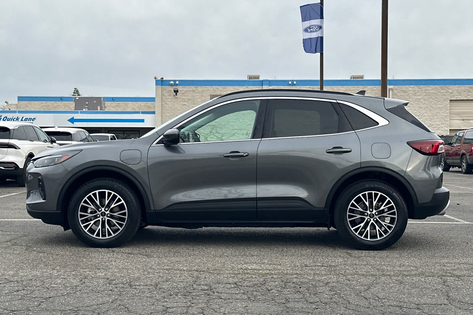 Thumbnail: 2025 Ford Escape - 5