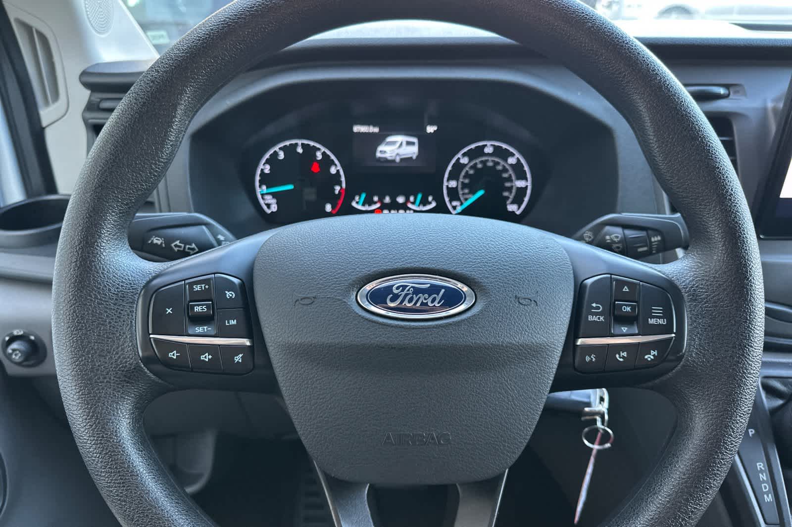 Thumbnail: 2022 Ford Econoline - 24