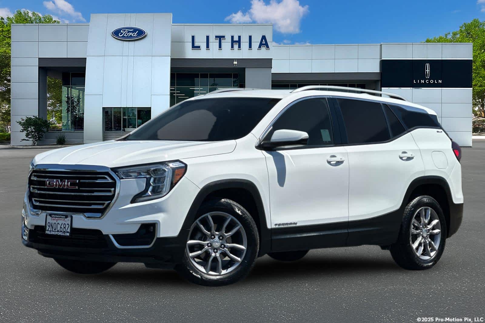 Thumbnail: 2022 GMC Terrain - 1