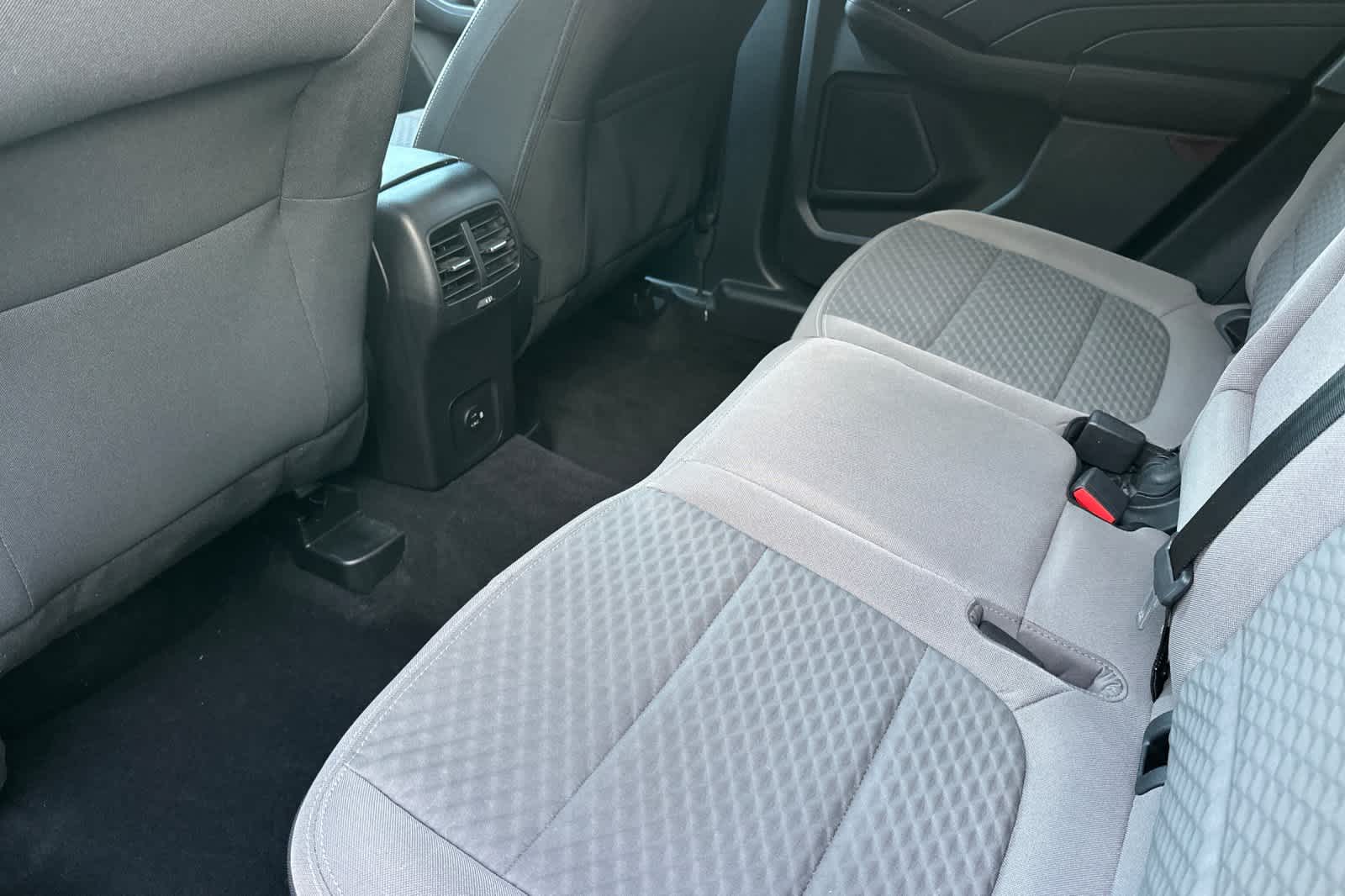 Thumbnail: 2022 Ford Escape - 4