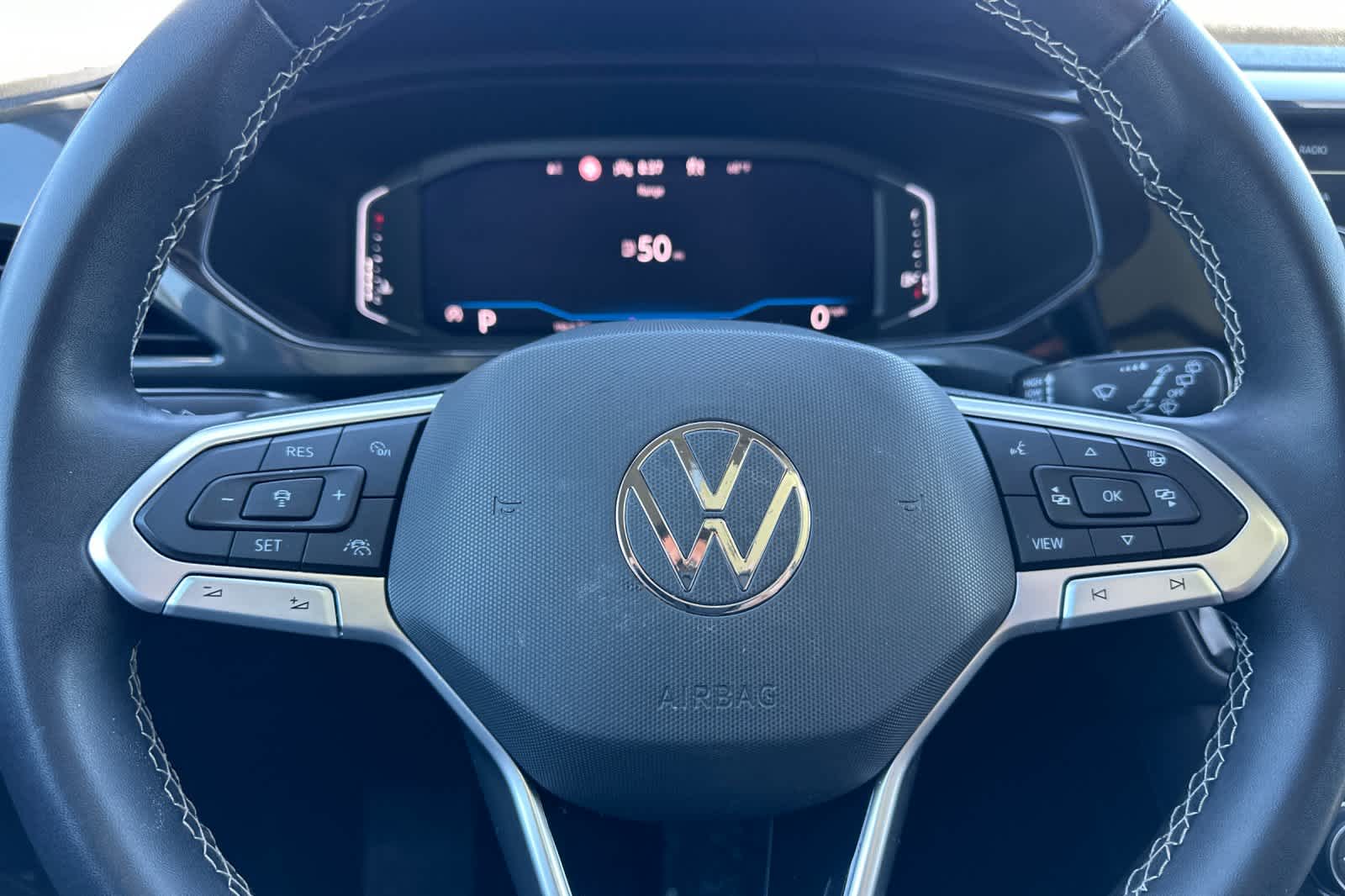 Thumbnail: 2022 Volkswagen Taos - 24