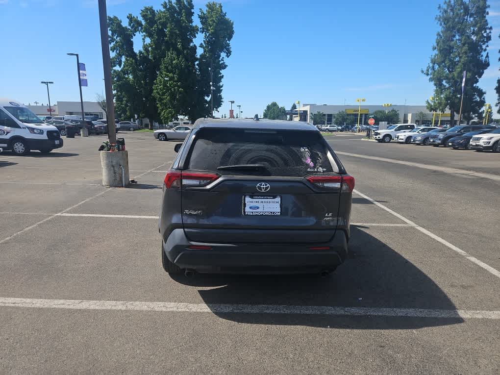 Thumbnail: 2022 Toyota RAV4 - 5