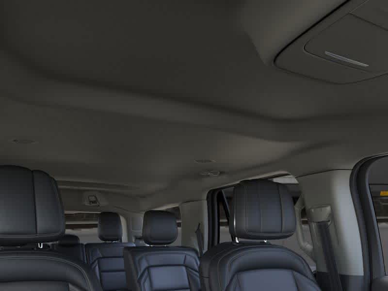 Thumbnail: 2026 Lincoln Navigator - 23