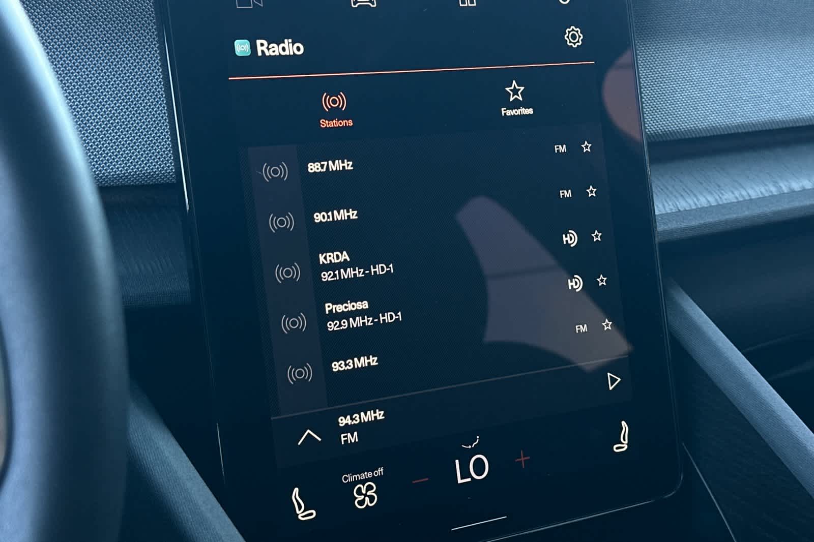 Thumbnail: 2023 Polestar 2 - 17