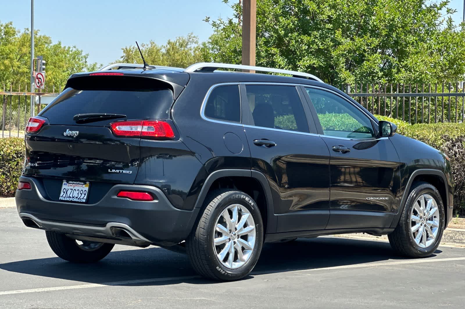 2015 Jeep Cherokee Limited Edition 2