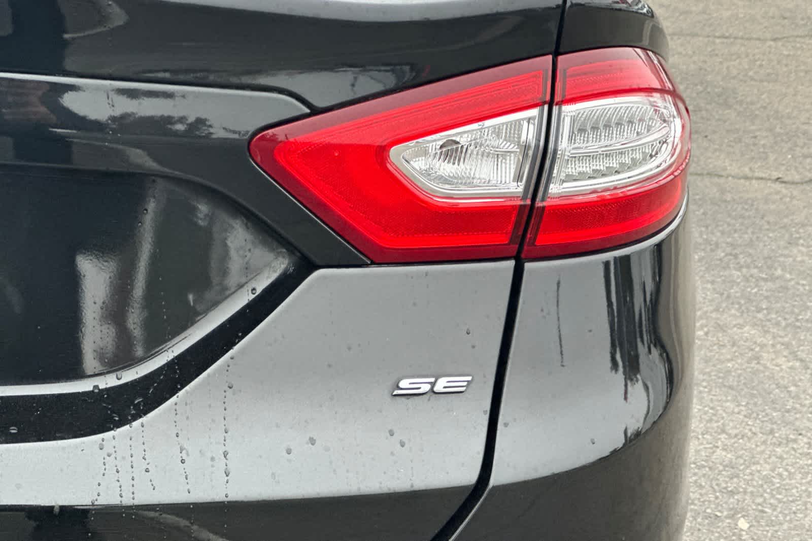 Thumbnail: 2015 Ford Fusion - 26