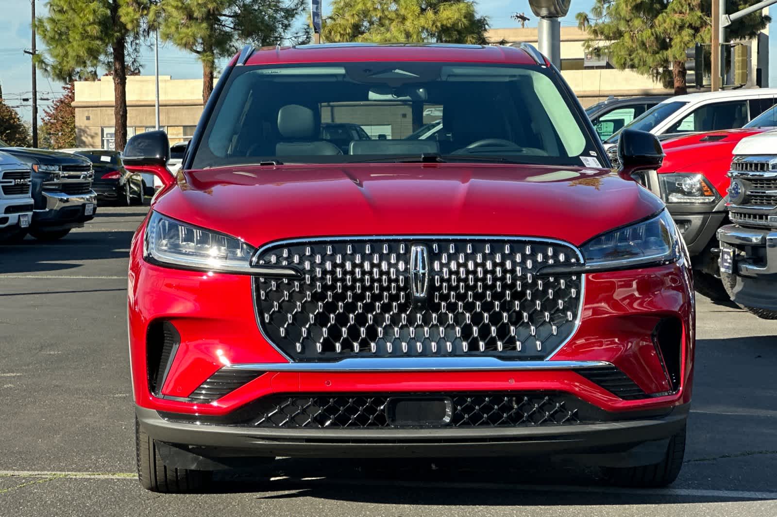 Thumbnail: 2026 Lincoln Aviator - 11