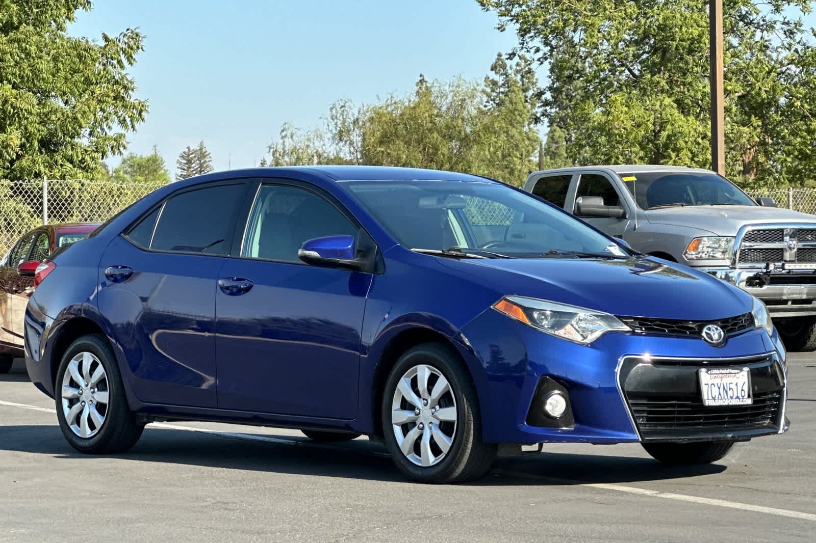 Thumbnail: 2015 Toyota Corolla - 9