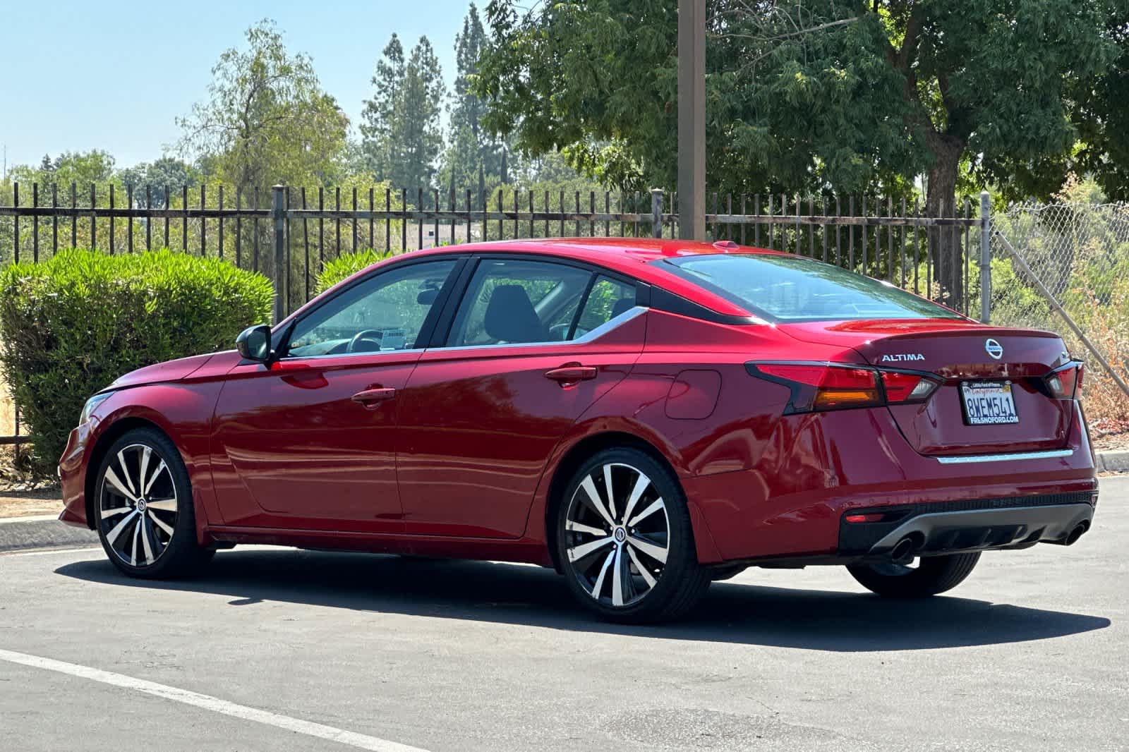 Thumbnail: 2021 Nissan Altima - 6