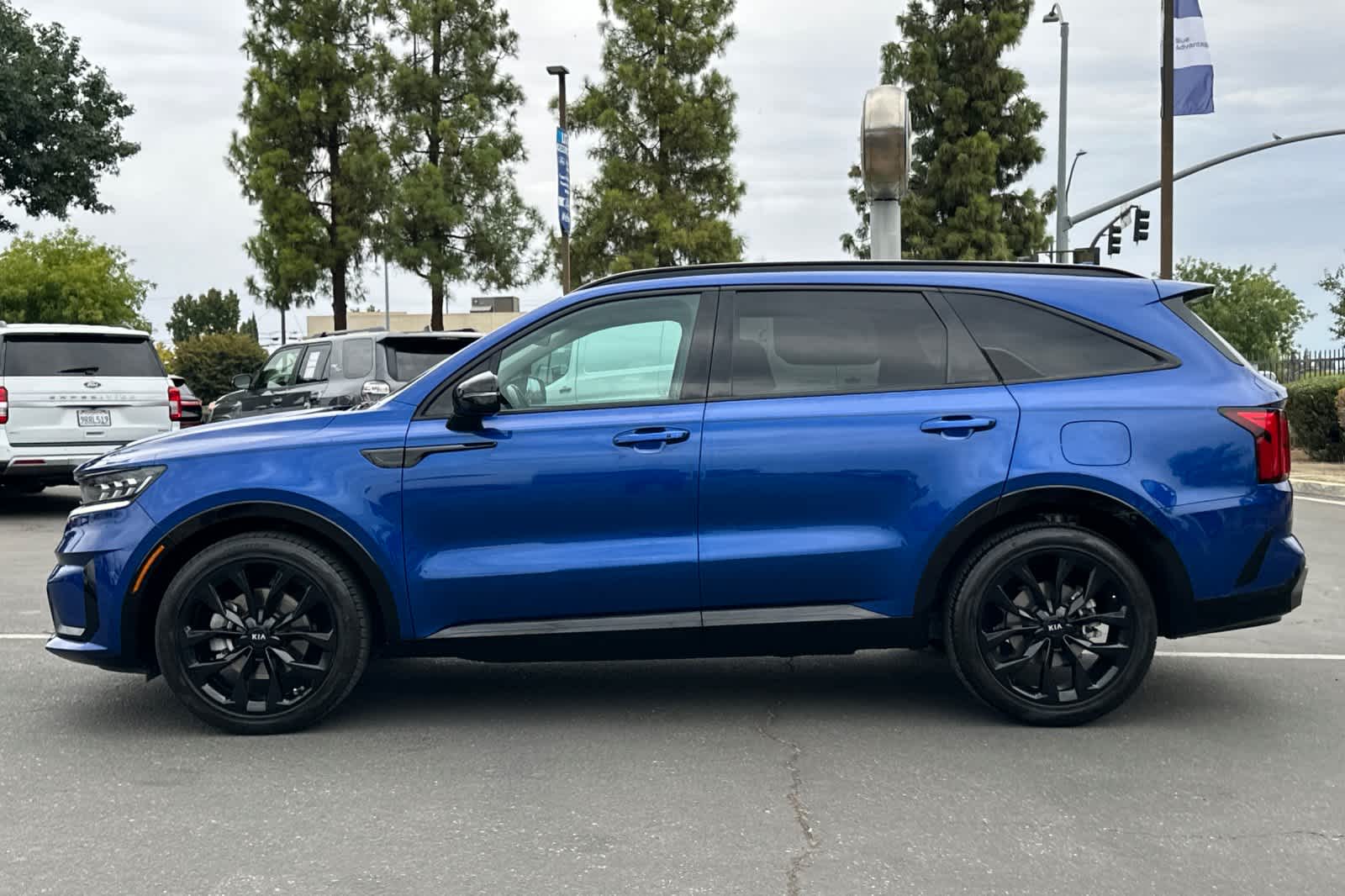 Thumbnail: 2021 Kia Sorento - 6