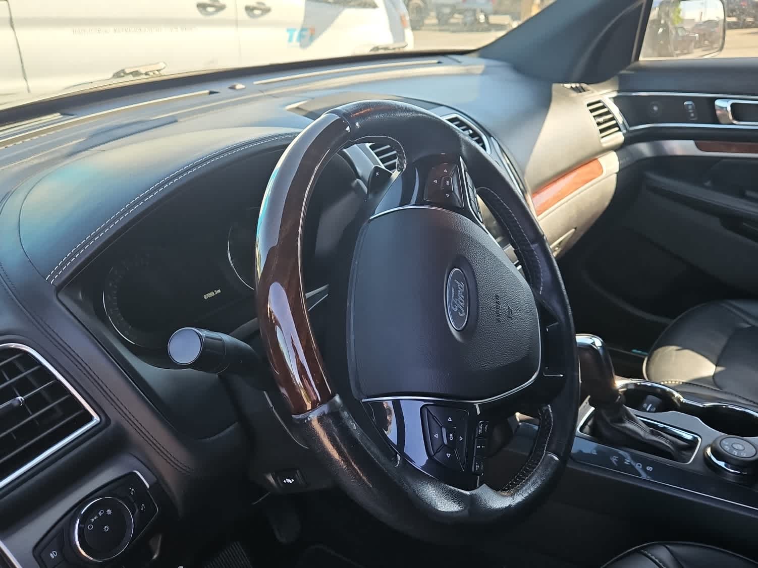 Thumbnail: 2017 Ford Explorer - 2