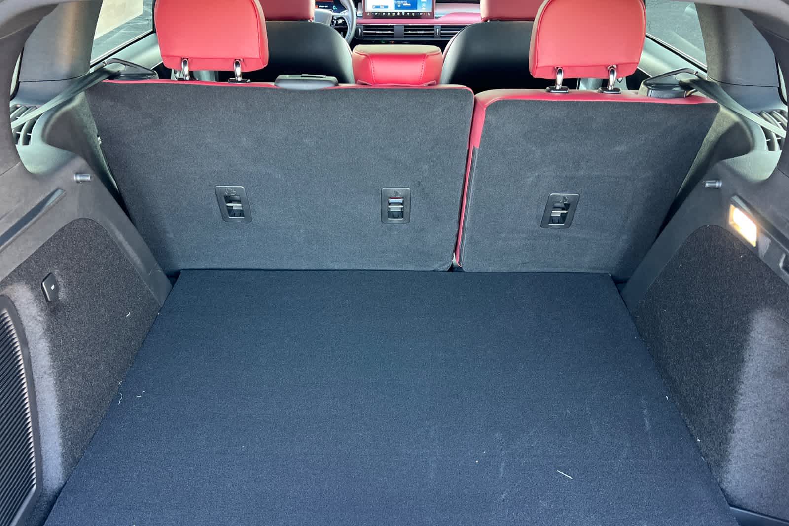 Thumbnail: 2026 Lincoln Corsair - 16