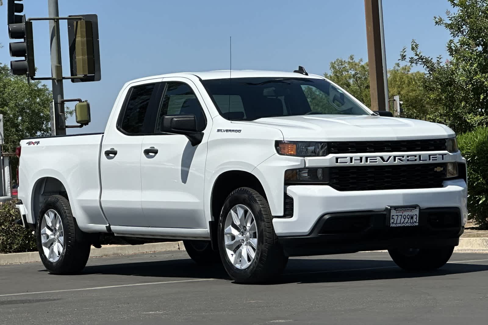 2022 Chevrolet Silverado 1500 Custom 9